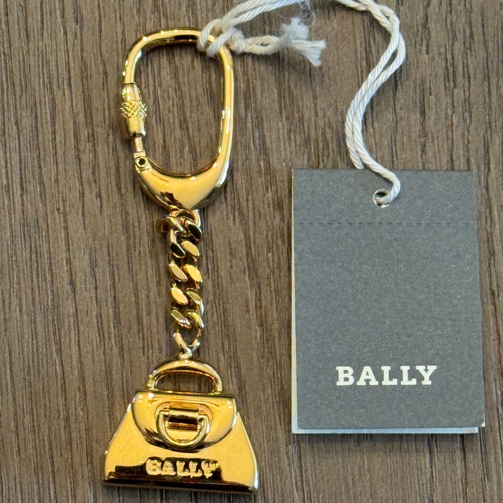Bally Gold Keychain with Chunky Chain